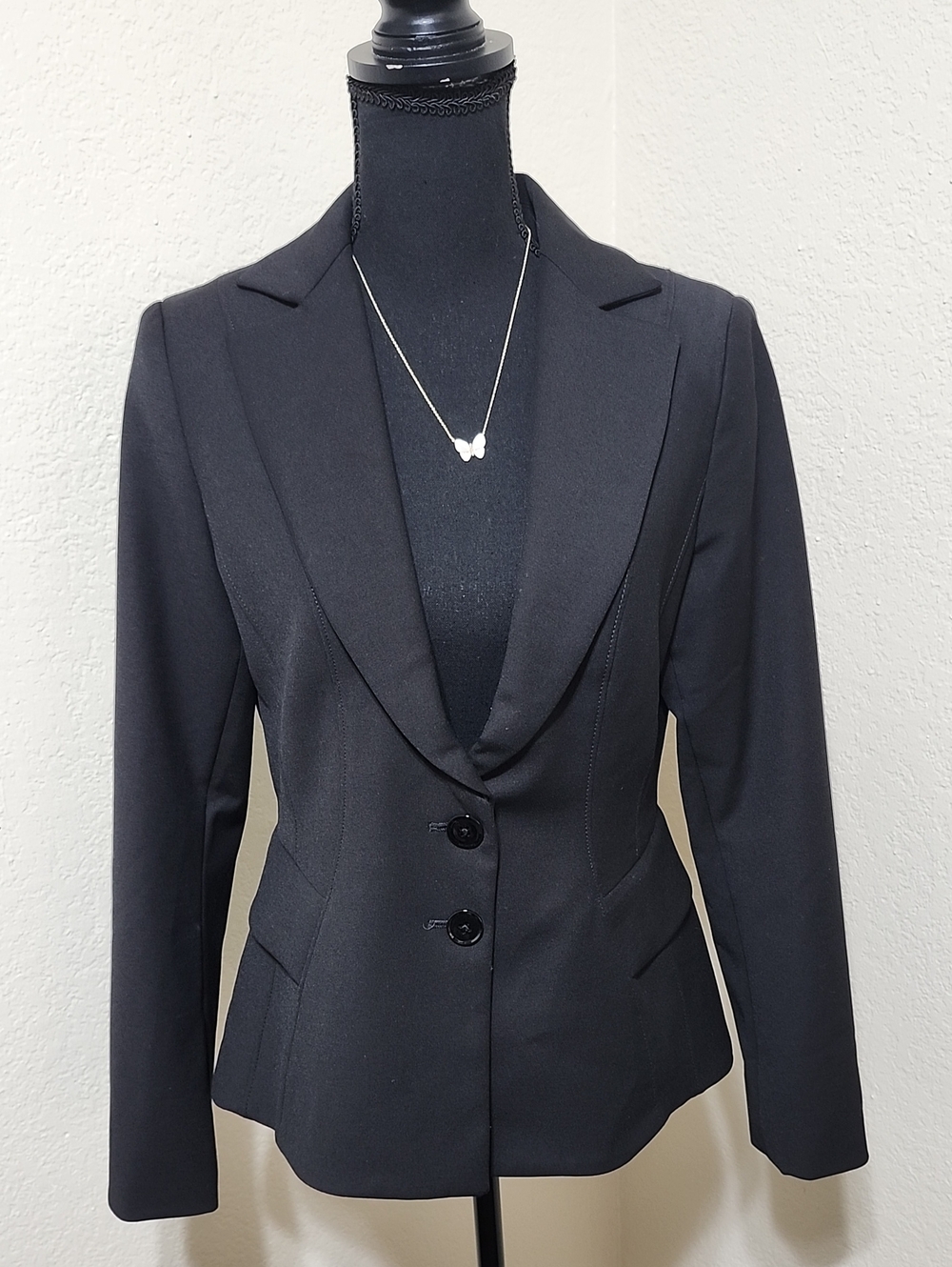 Classic Black Tailored 2-Button Hourglass Blazer - Sz 6 (EUC) Capsule Wardrobe